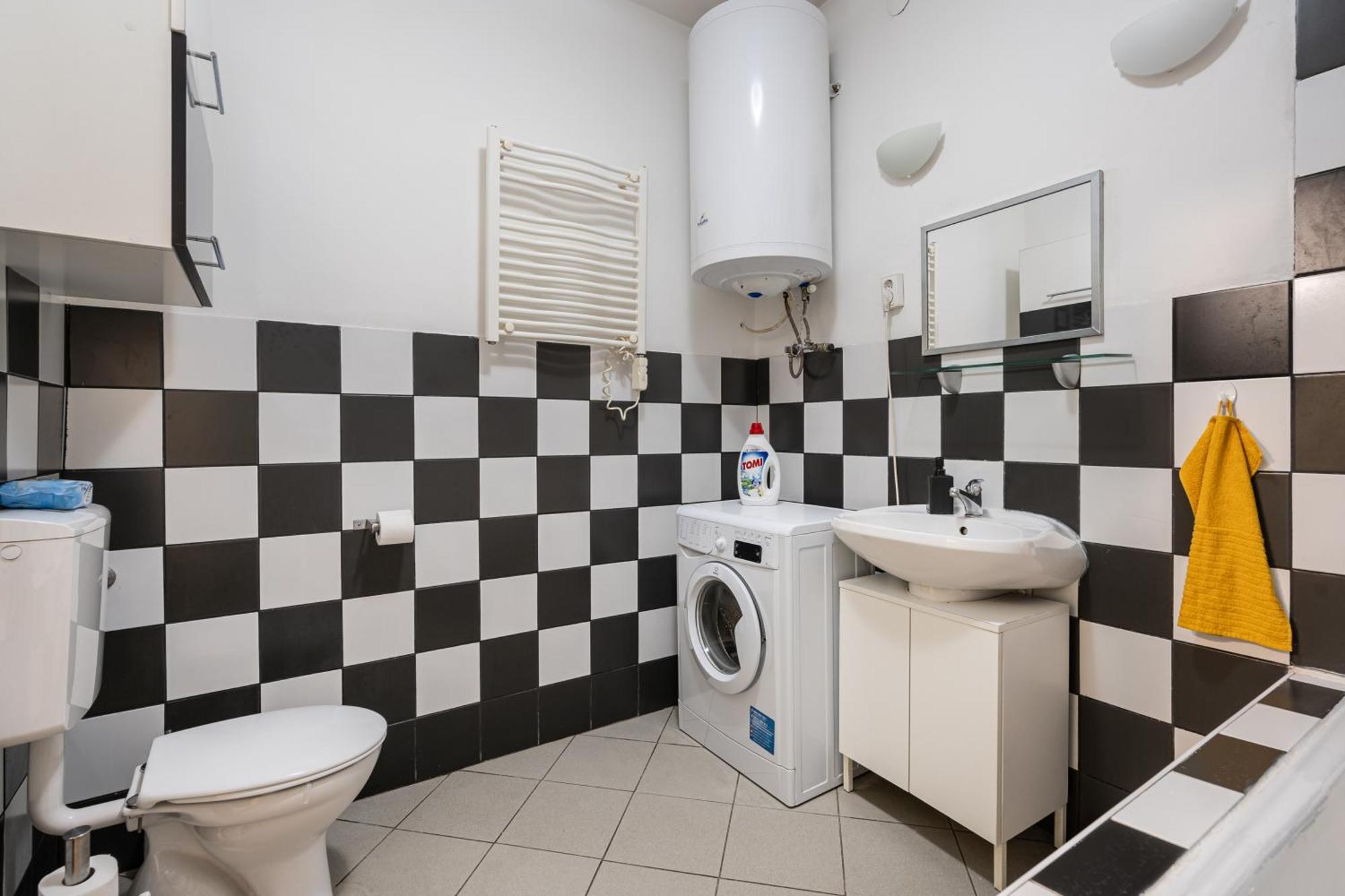Affordable Heroes' Square Residence Budapest Exterior photo